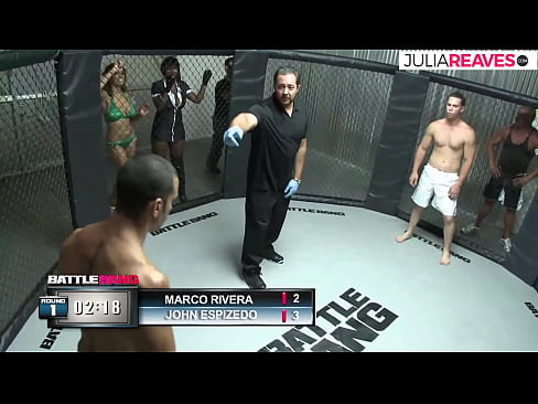 ❤️ Ultimate Fighter-ek zenbakizko neska bat izorratzen du ringean borroka baten ondoren ️❌ Sluts gugan